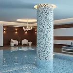 Lesante Blu - The Leading Of The World, Adults Only