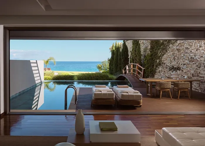 Lesante Blu - The Leading Of The World, Adults Only 5* Tragaki