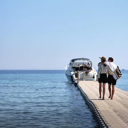 Lesante Blu - The Leading Of The World, Adults Only 5*