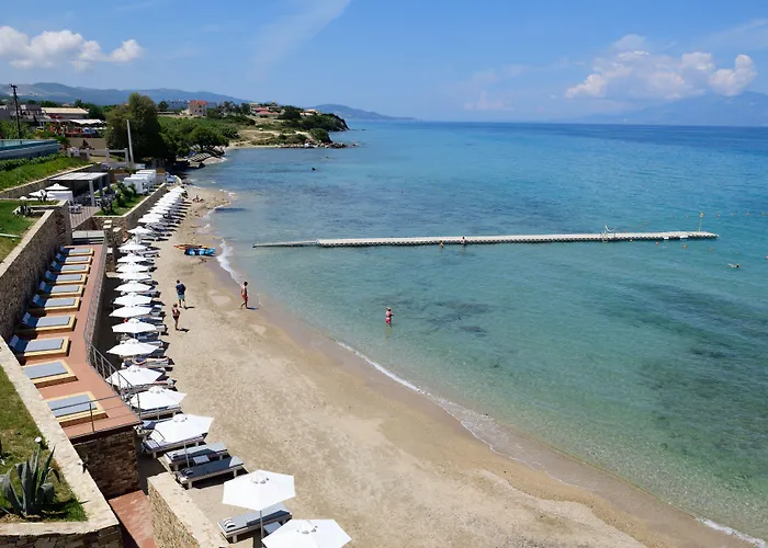Lesante Blu - The Leading Of The World, Adults Only 5*