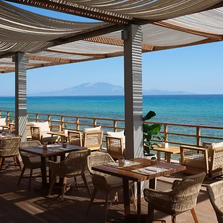 Lesante Blu - The Leading Of The World, Adults Only Tragaki